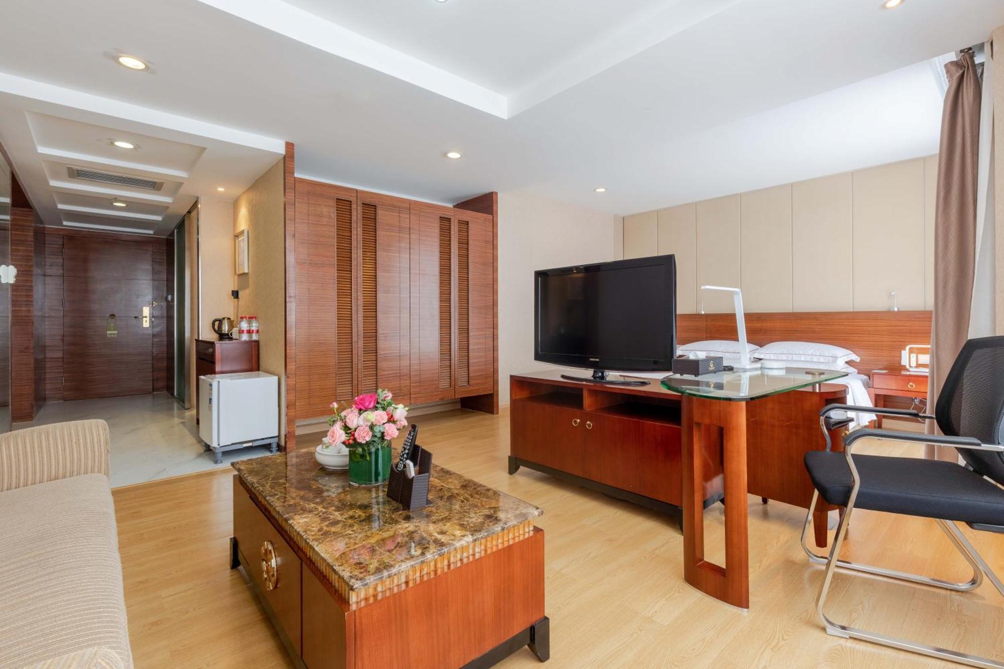 Guangzhou Good International Hotel Екстер'єр фото
