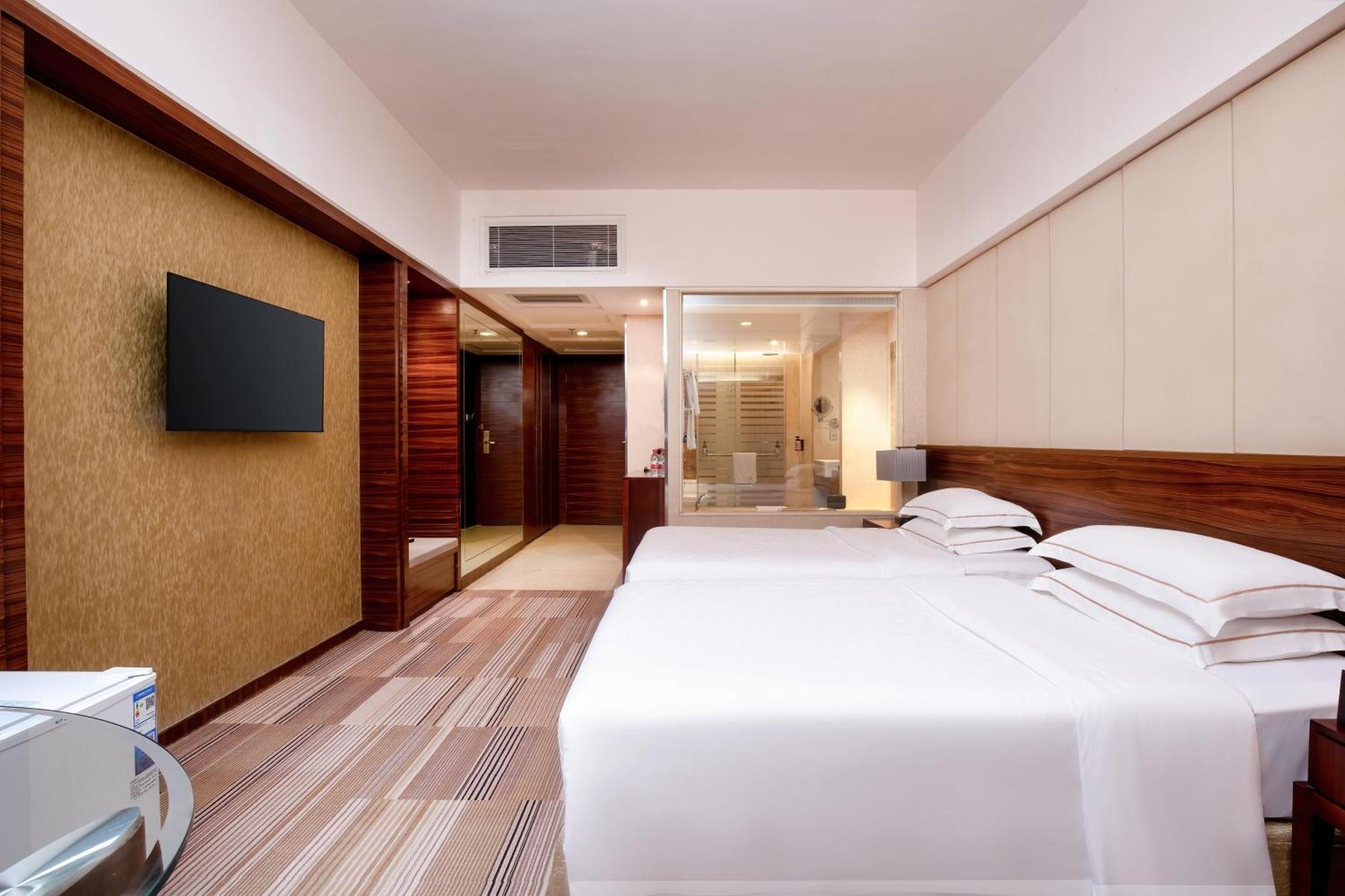 Guangzhou Good International Hotel Екстер'єр фото